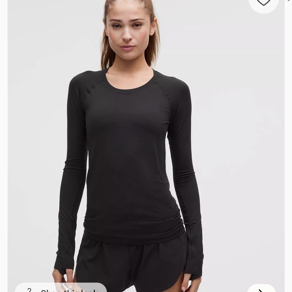 Lululemon Athletica black long sleeve swiftly tech